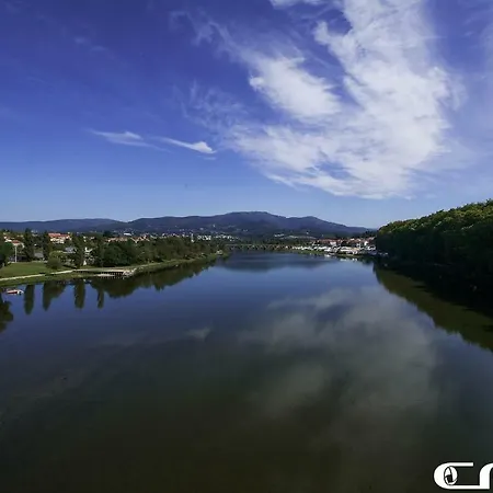 Casa Do Azevinho - Grupo Casas Vale Do Lima